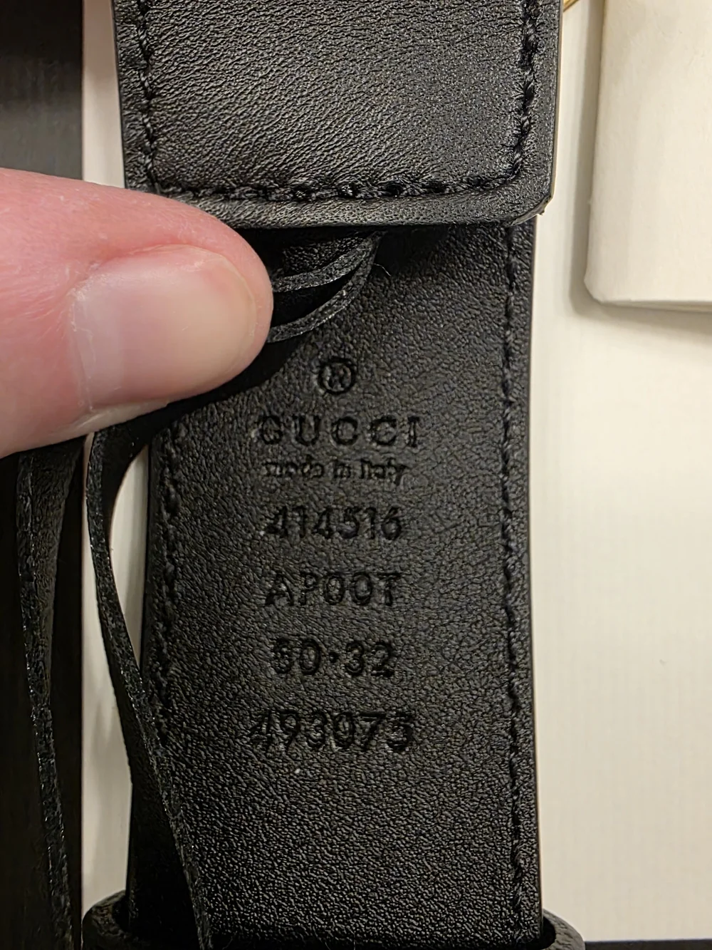 Gucci Black Leather Belt with Gold Double G Buckle.